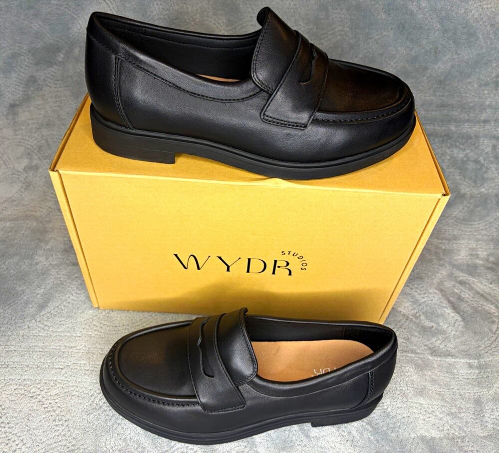 WYDR Studios Reese Low Heel Classic Loafers Black Size 9WW EU 40WW Brand New